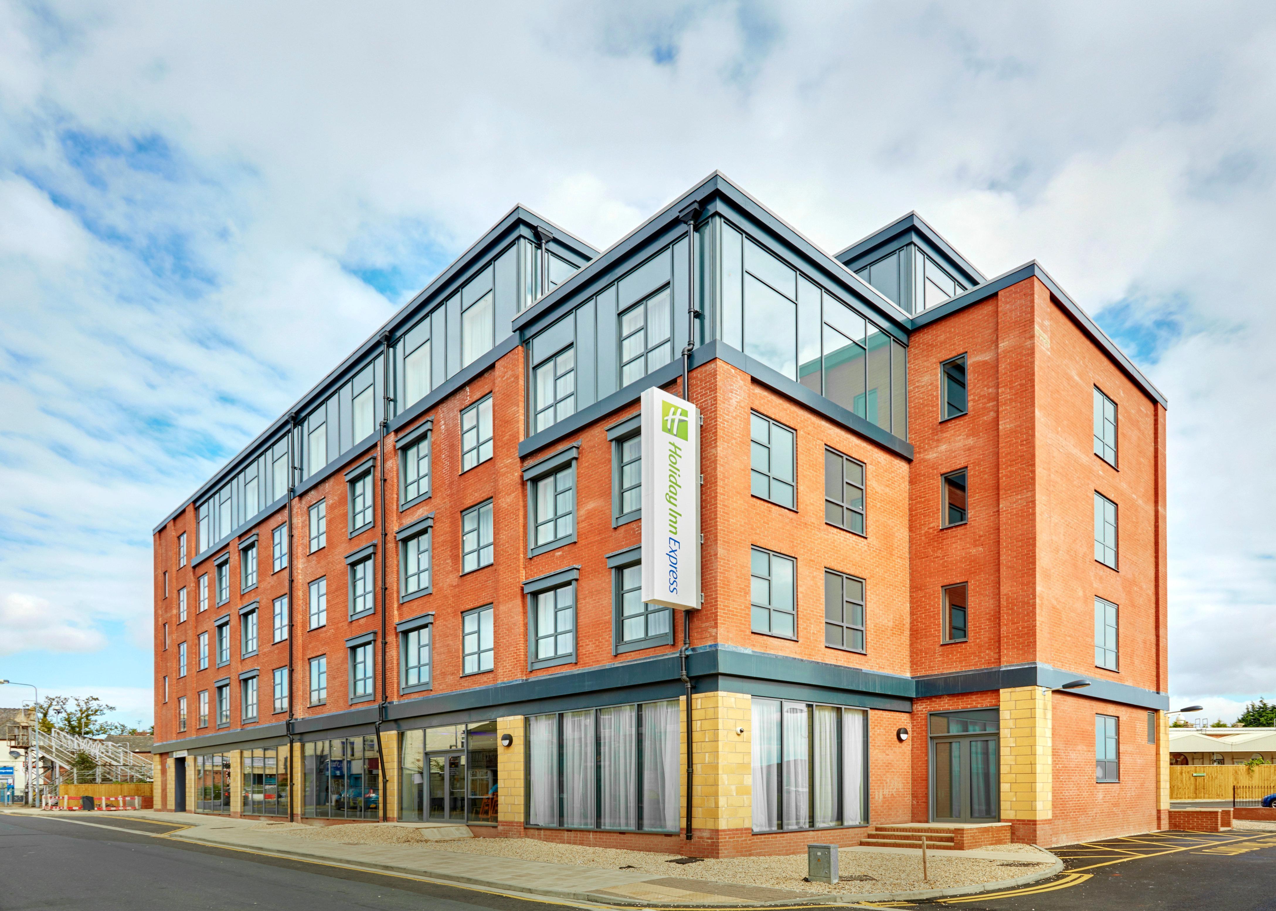 Holiday Inn Express Grimsby By Ihg Extérieur photo