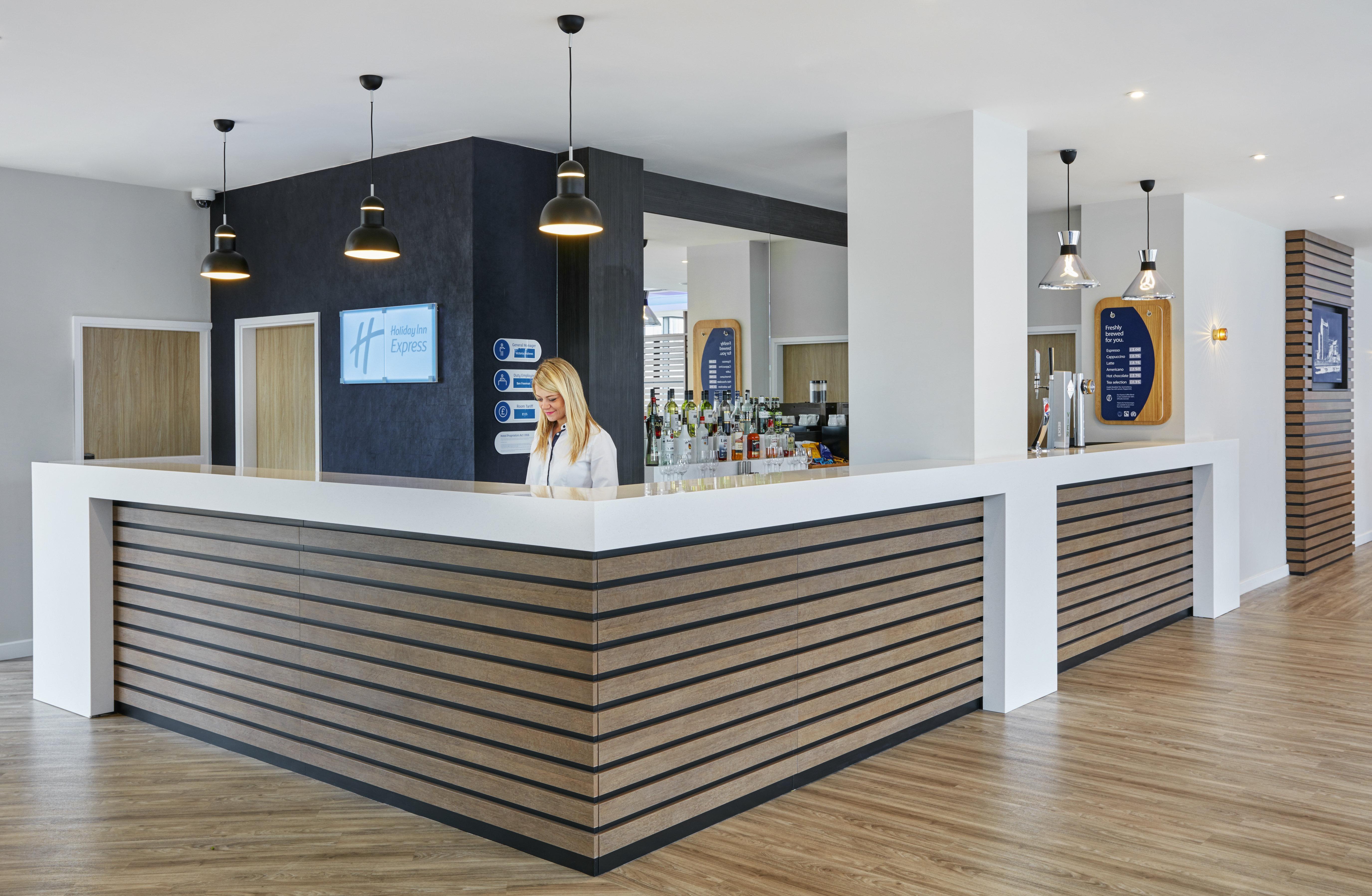 Holiday Inn Express Grimsby By Ihg Extérieur photo